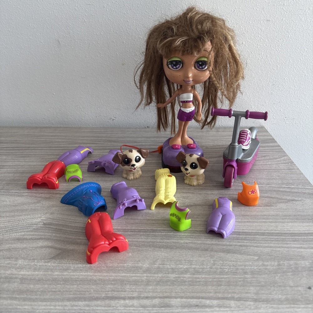 Vintage Diva Starz Nikki Doll Mattel Tested Working W Accessories Toys